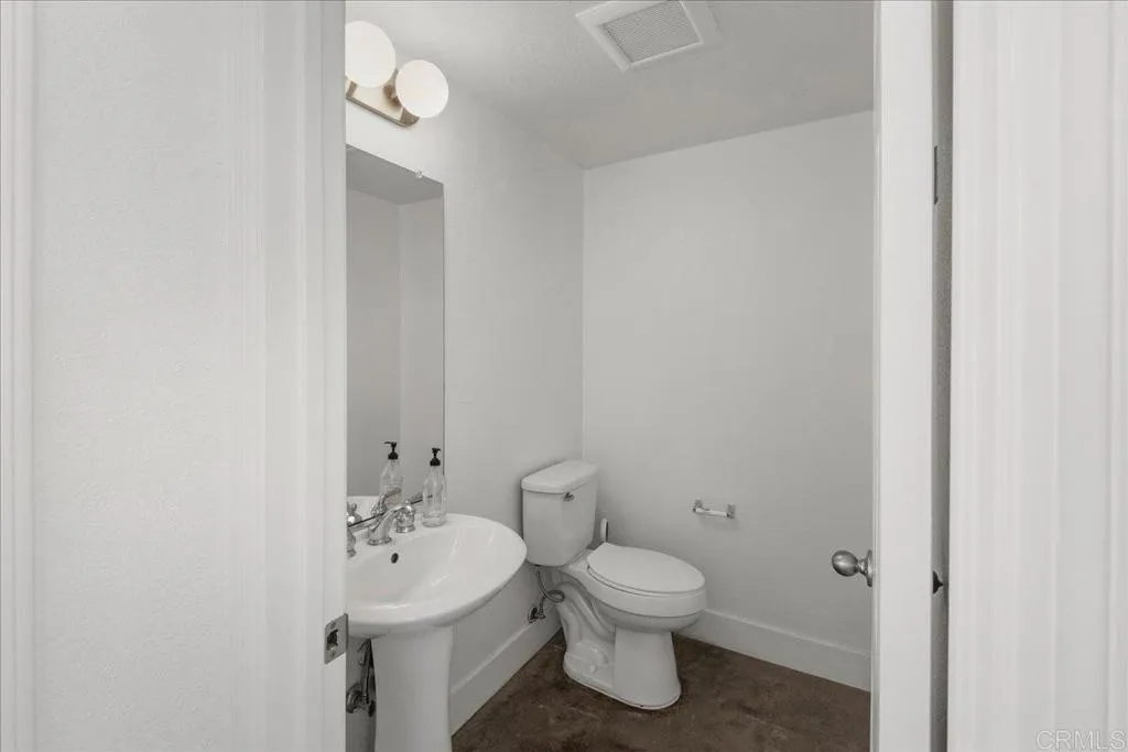 https://cdn.realtyfeed.com/cdn/127/306708873/1a0a01fb8b1778fc3834752ba6a9826c.webp