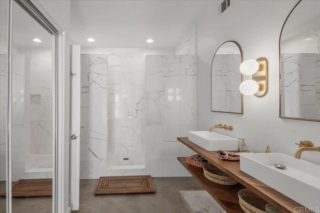 https://cdn.realtyfeed.com/cdn/127/306708873/431511ab6d1c935f26708c1f606eb2ea.webp