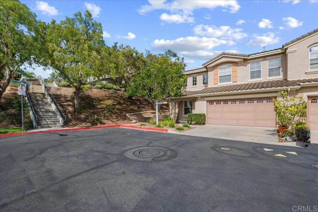 https://cdn.realtyfeed.com/cdn/127/306708873/6856281b41a5fea156e1540275b35610.webp