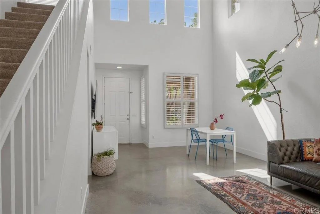 https://cdn.realtyfeed.com/cdn/127/306708873/9fc0e1cbf2526a08c9d4a6965da30b6d.webp
