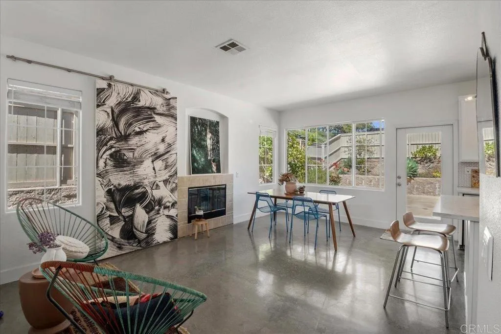 https://cdn.realtyfeed.com/cdn/127/306708873/dd0a967ac249ef66b34c40cd796d780b.webp