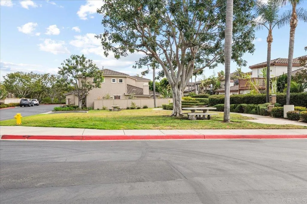 https://cdn.realtyfeed.com/cdn/127/306708873/f94309fc0a2d25c00ea79b765176377b.webp