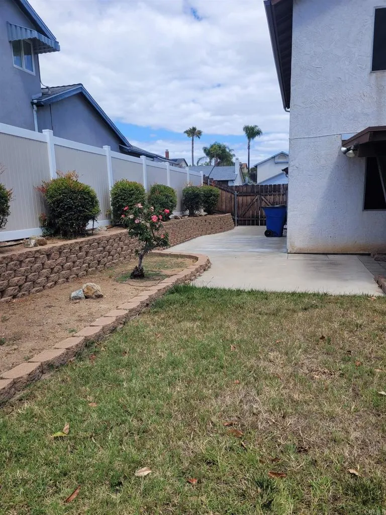 https://cdn.realtyfeed.com/cdn/127/306708897/b88b96e8973c41ca5fd9daed9a5bfbf6.webp