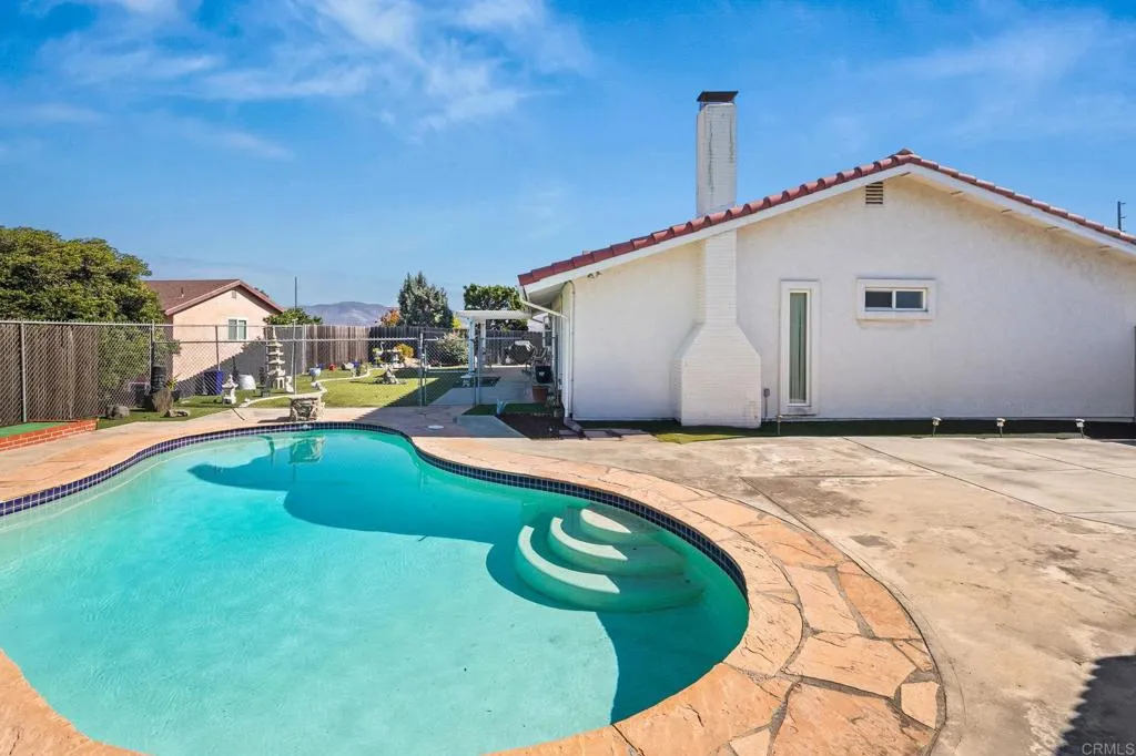 https://cdn.realtyfeed.com/cdn/127/306708948/1bed613db3adb0669a5d8fa55a2bc7bd.webp