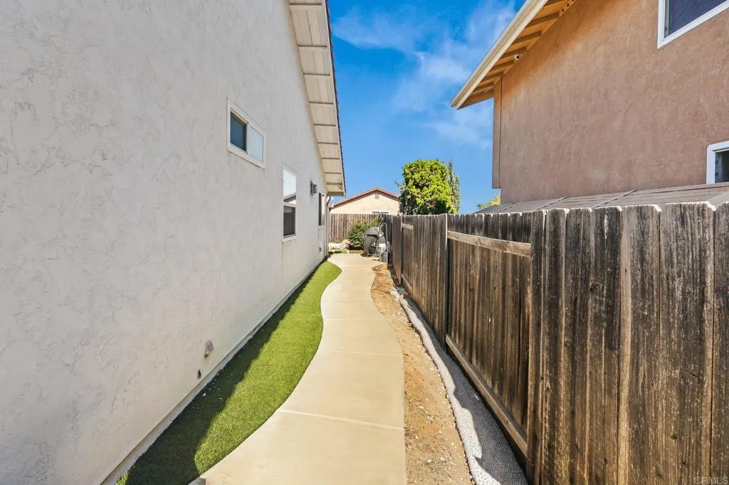 https://cdn.realtyfeed.com/cdn/127/306708948/66750d10fa9c7d050b6060a7371cb045.webp