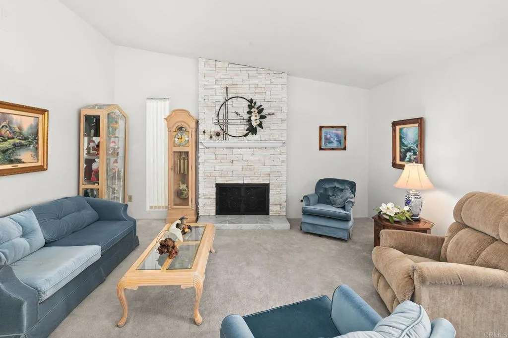 https://cdn.realtyfeed.com/cdn/127/306708948/6e79760121a957f39ac2c2fca8377f74.webp