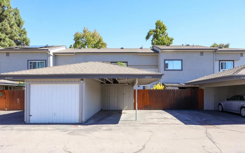 https://cdn.realtyfeed.com/cdn/127/306708990/ad8a0d5768c9634991925162f1e39cf2.webp