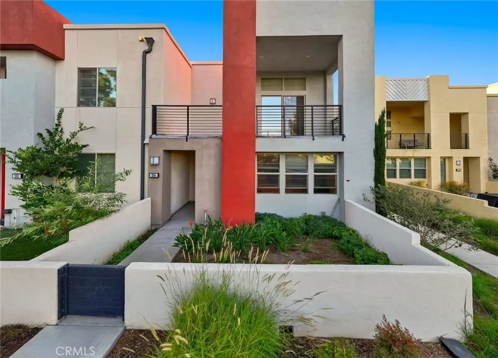 Irvine, CA 92618