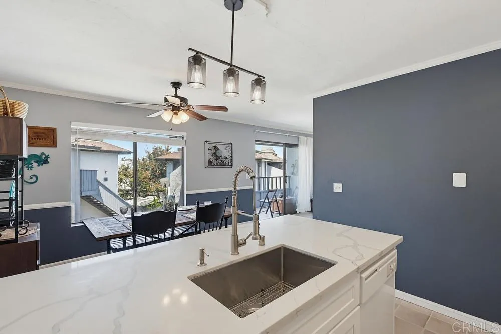 https://cdn.realtyfeed.com/cdn/127/306709007/207fb9ddeb6297da35d2e20417b3af6a.webp