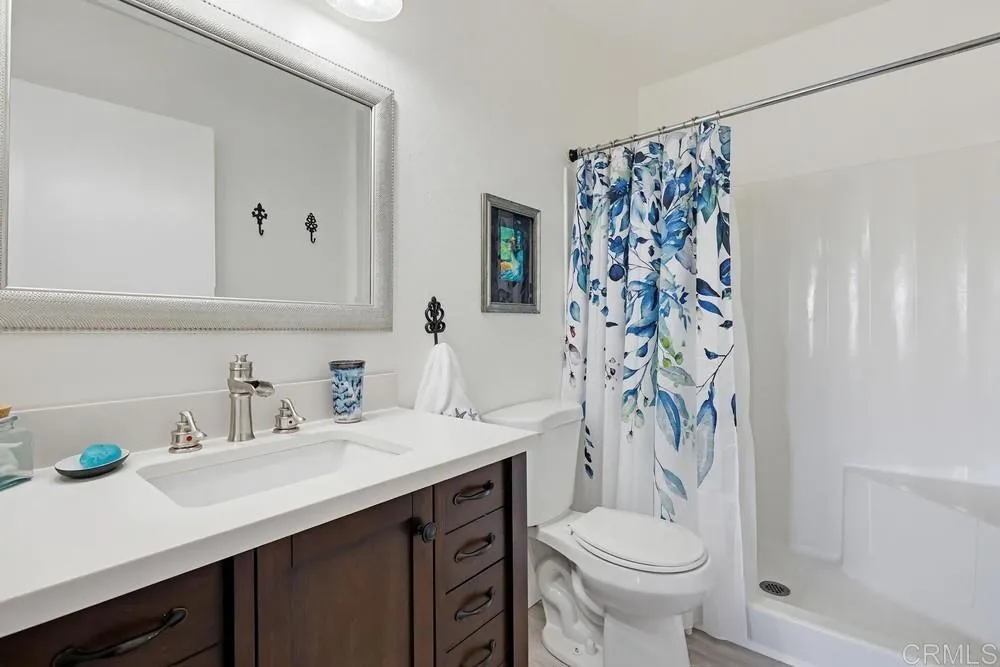 https://cdn.realtyfeed.com/cdn/127/306709007/6ac077c946551bf0e878daa41a67d3e8.webp