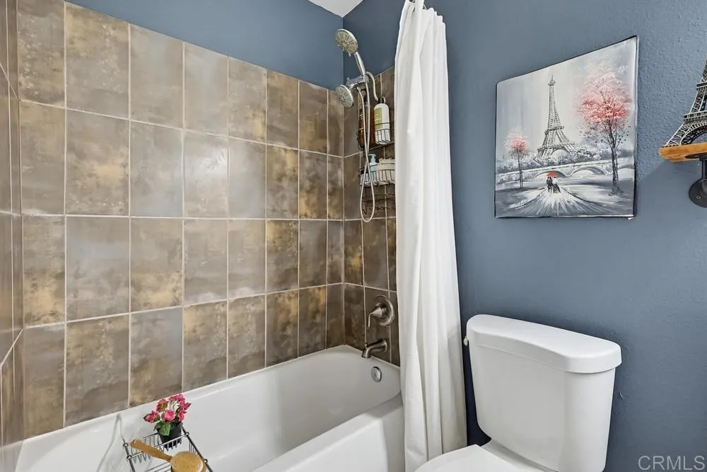 https://cdn.realtyfeed.com/cdn/127/306709007/72b62adfd2b302cdbb3ad68b14ae27d8.webp