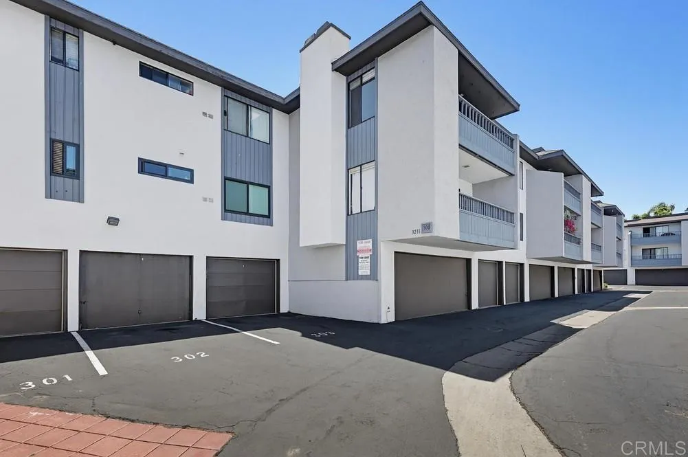 https://cdn.realtyfeed.com/cdn/127/306709007/8d6e618e67f492993c132a0220eeed25.webp