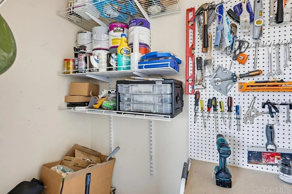 https://cdn.realtyfeed.com/cdn/127/306709007/e6827819cf9aad2224ead9abb3b0f4b1.webp