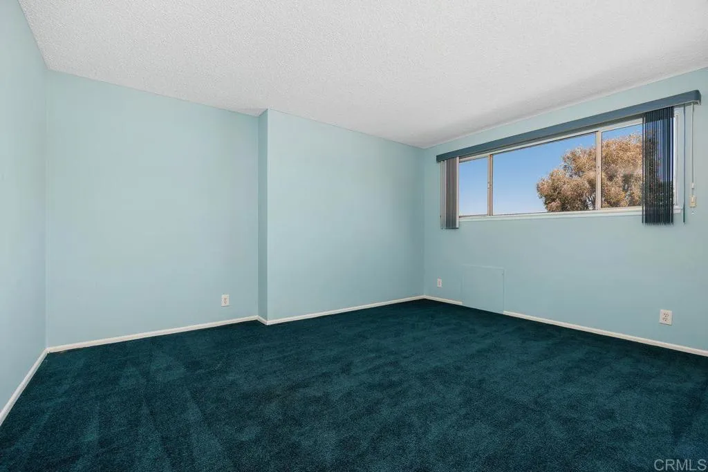 https://cdn.realtyfeed.com/cdn/127/306709039/2e5c4ee646155eebea1cbe0f01073893.webp