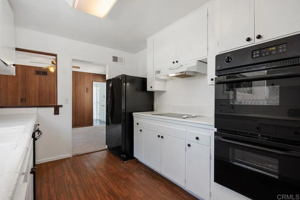 https://cdn.realtyfeed.com/cdn/127/306709039/39d2146a6af47ae150d8c5964ff2e402.webp