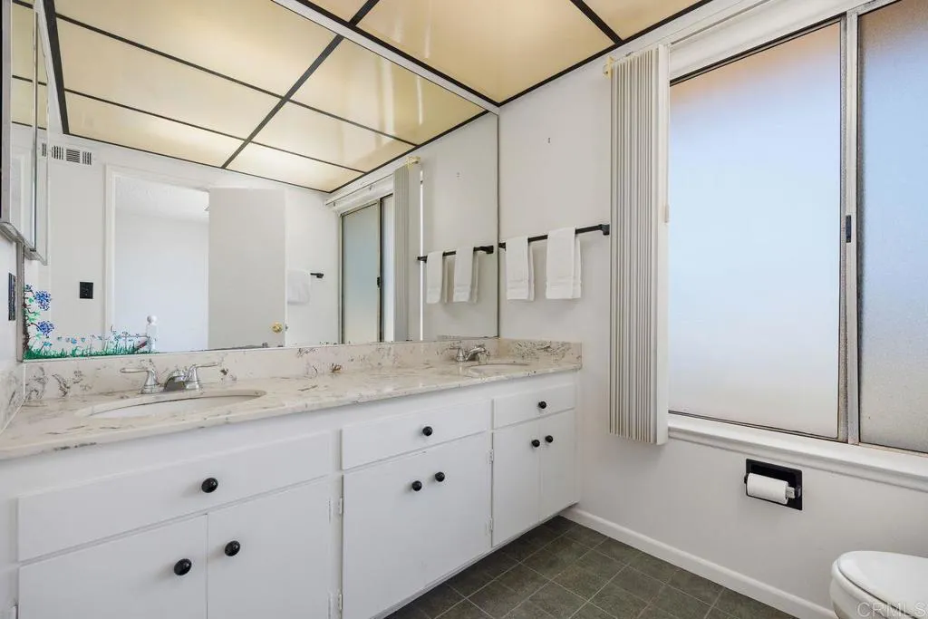 https://cdn.realtyfeed.com/cdn/127/306709039/3d9aad394928c807b2c3ca31aef6dbda.webp