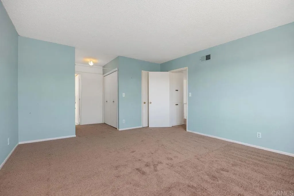 https://cdn.realtyfeed.com/cdn/127/306709039/964919b61e1881f061642ba9da97e1dd.webp