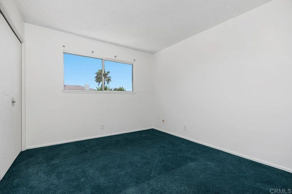https://cdn.realtyfeed.com/cdn/127/306709039/cf5c884d91362fefe8fc612175199c26.webp