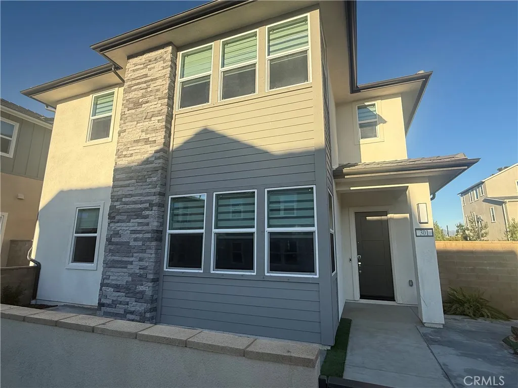 Irvine, CA 92618