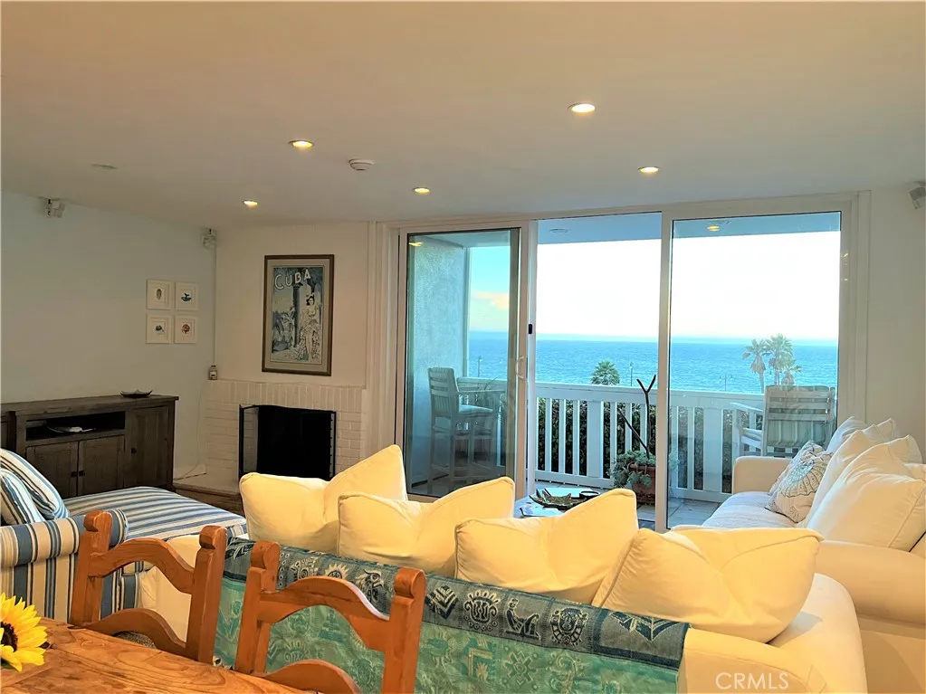 Redondo Beach, CA 90277