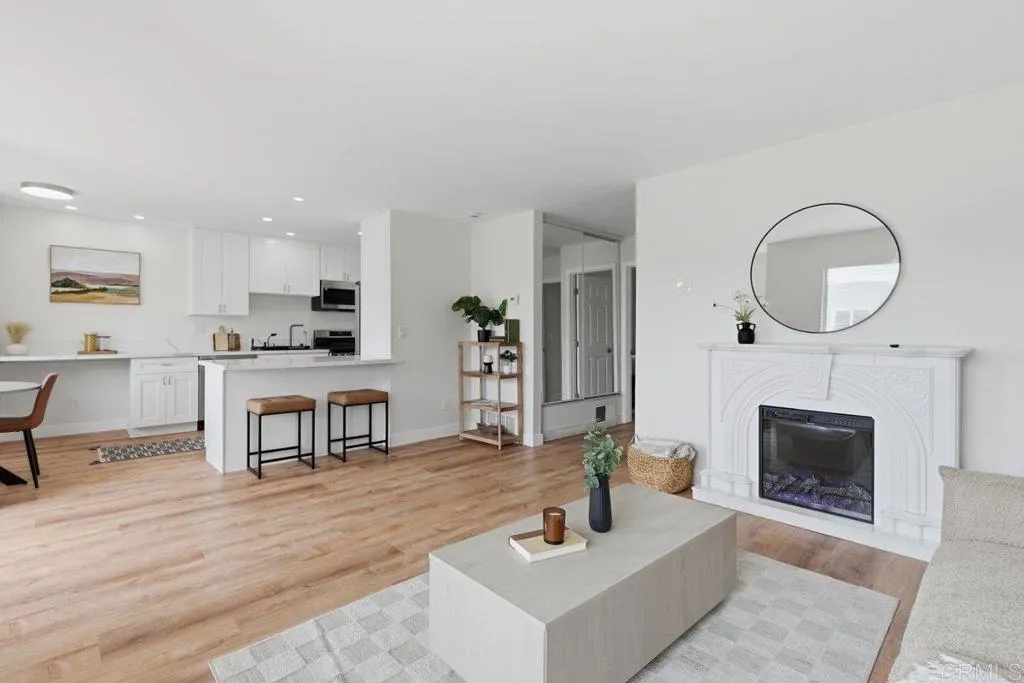 https://cdn.realtyfeed.com/cdn/127/306709084/c3a806bde6c6ab1c0b1b59a562b0ffeb.webp