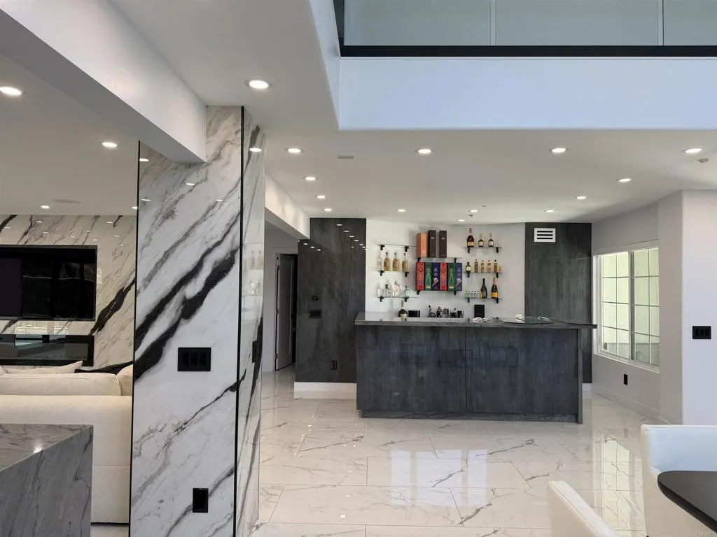 https://cdn.realtyfeed.com/cdn/127/306709085/a1419e20a67828208344f3173ff07c3f.webp