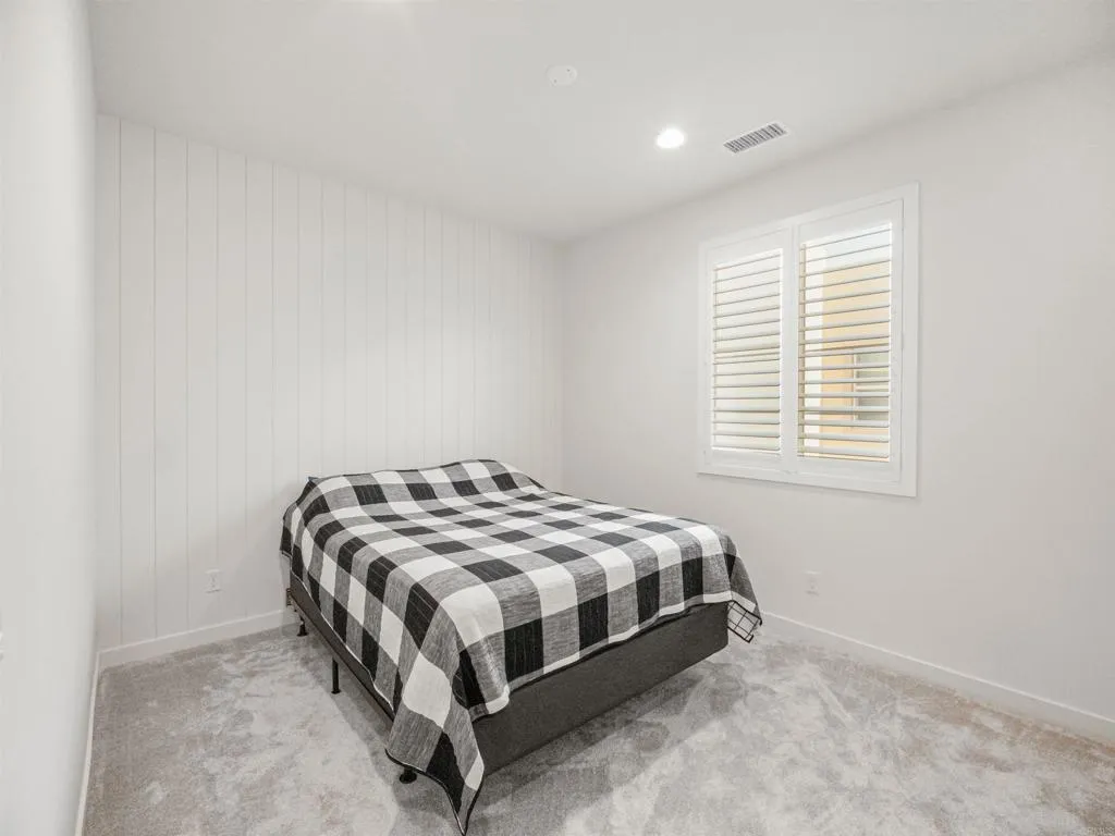 https://cdn.realtyfeed.com/cdn/127/306709092/013f211bac9181d5d9b56bea6b576ae1.webp
