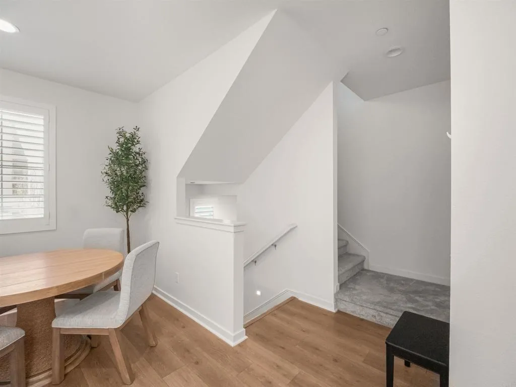 https://cdn.realtyfeed.com/cdn/127/306709092/195ad2158d3ee08183acf5e19362c0ea.webp
