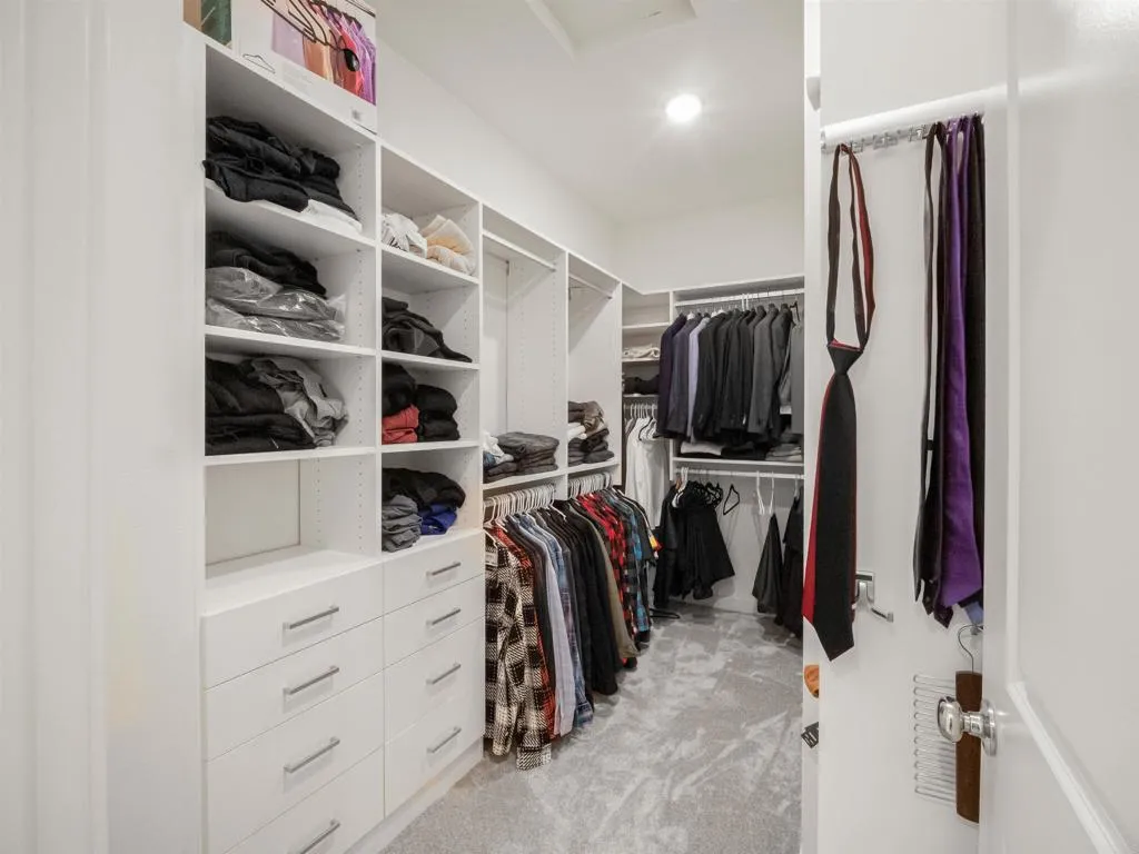 https://cdn.realtyfeed.com/cdn/127/306709092/a33bfc718230fd0431ff5cf80e0e5830.webp