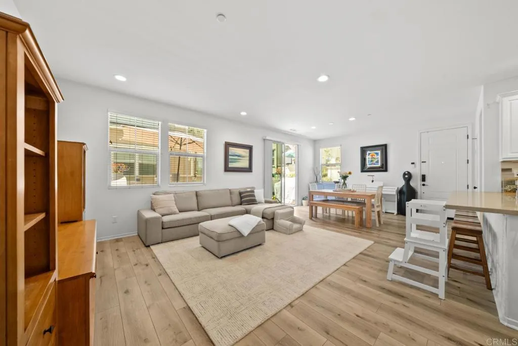 Photo #2: PTP2603365 Listing: Photo #2