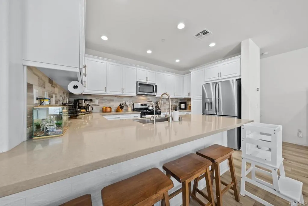 Photo #9: PTP2603365 Listing: Photo #9