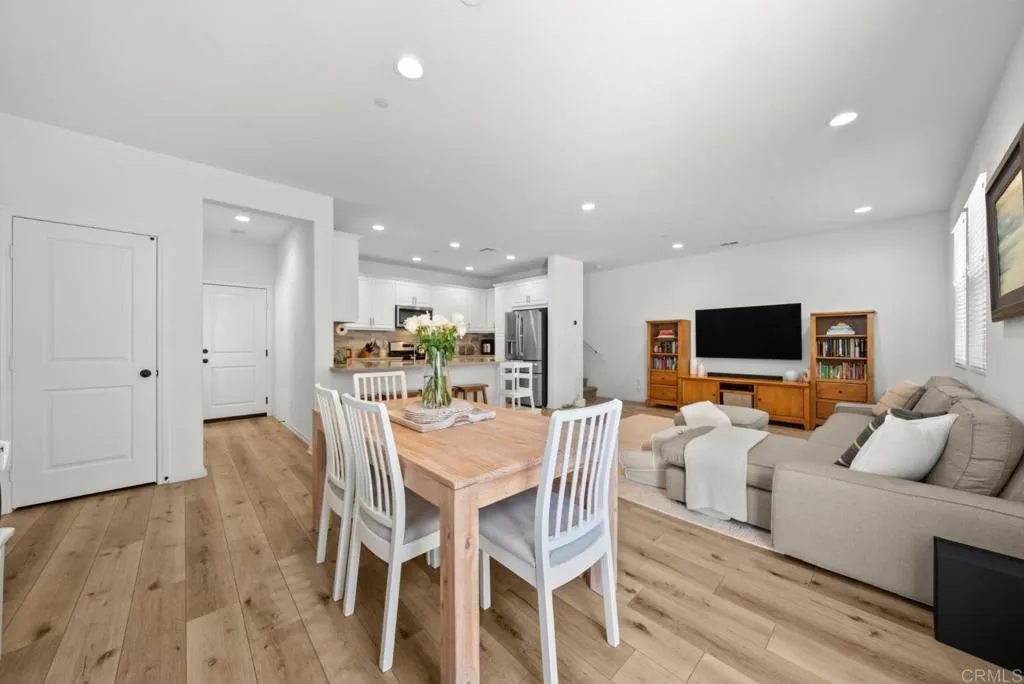 Photo #5: PTP2603365 Listing: Photo #5