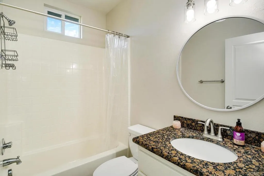 https://cdn.realtyfeed.com/cdn/127/306709130/24ac07d3543aaa5ef4608204f2cab3db.webp