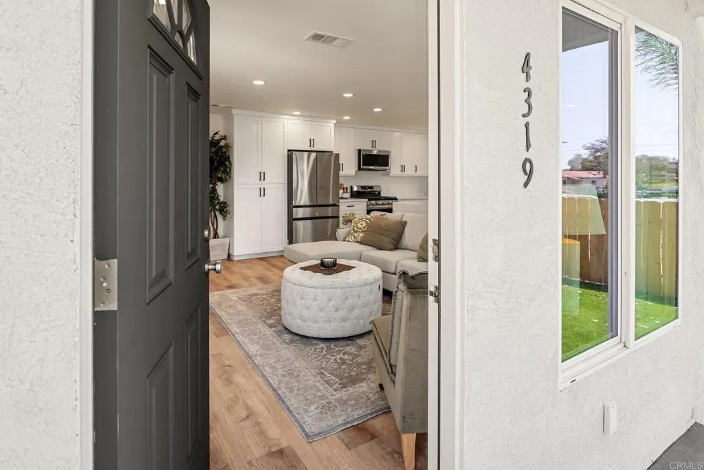 https://cdn.realtyfeed.com/cdn/127/306709131/29ed03a5c6dcd65d3118bfb65e680d57.webp
