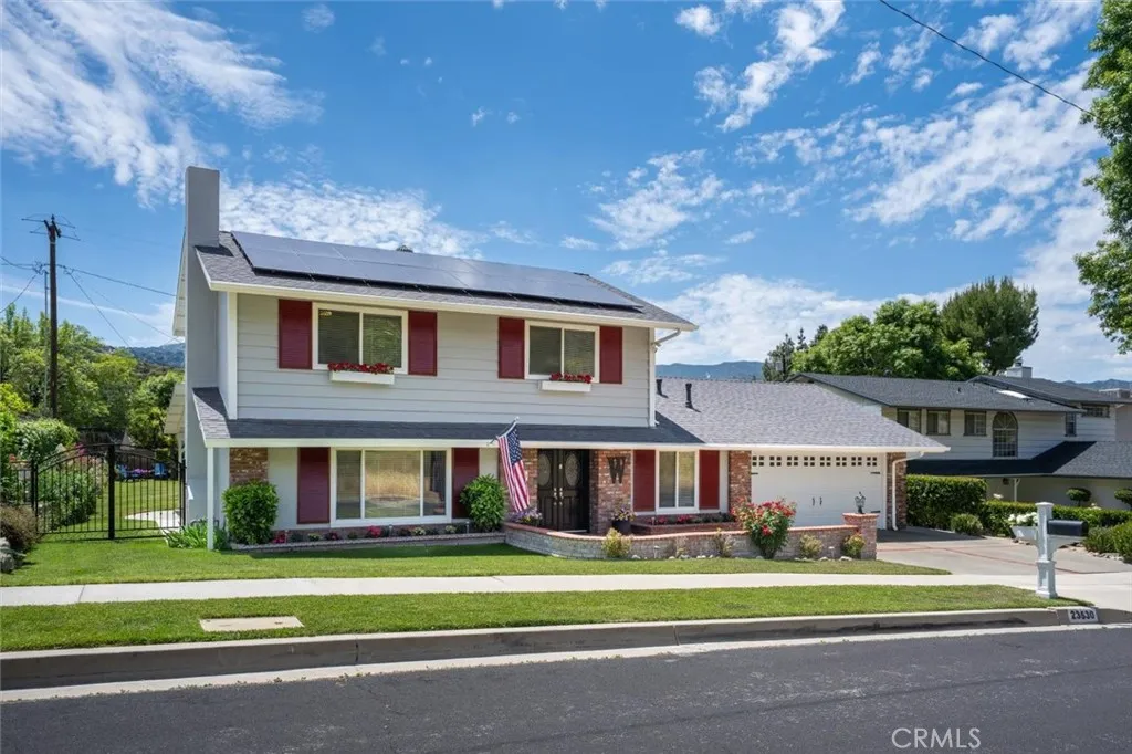 Newhall, CA 91321