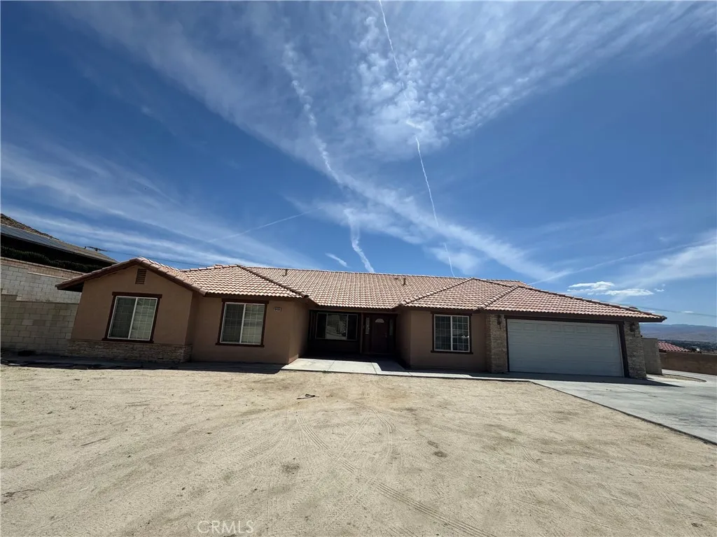 Apple Valley, CA 92307