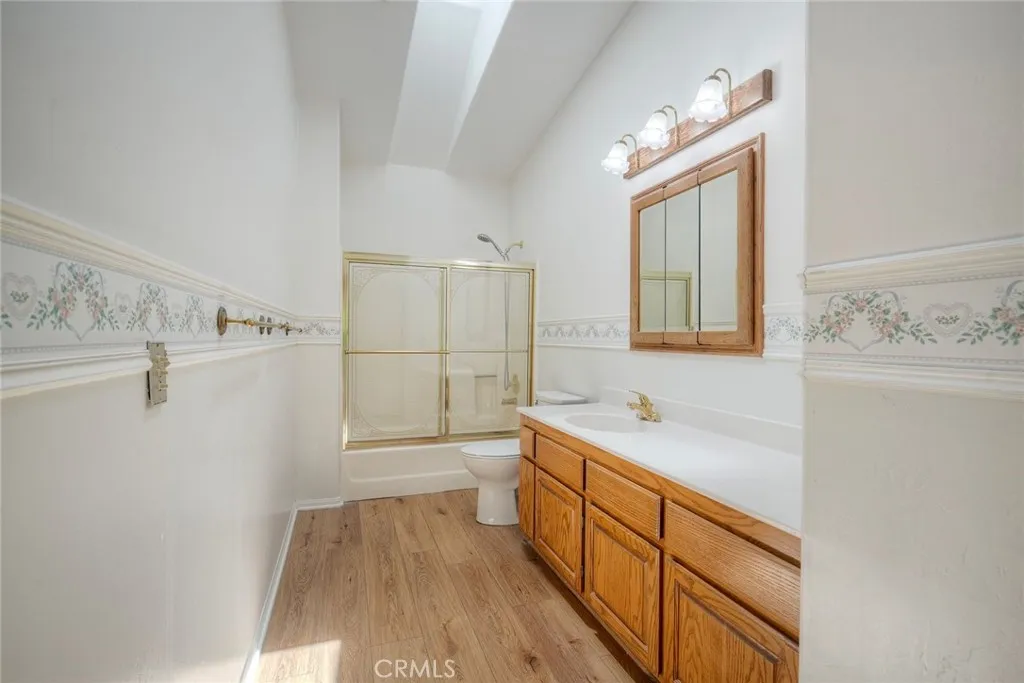 https://cdn.realtyfeed.com/cdn/127/306709262/03b618ffd2f4a32942481a18b9a5187b.webp