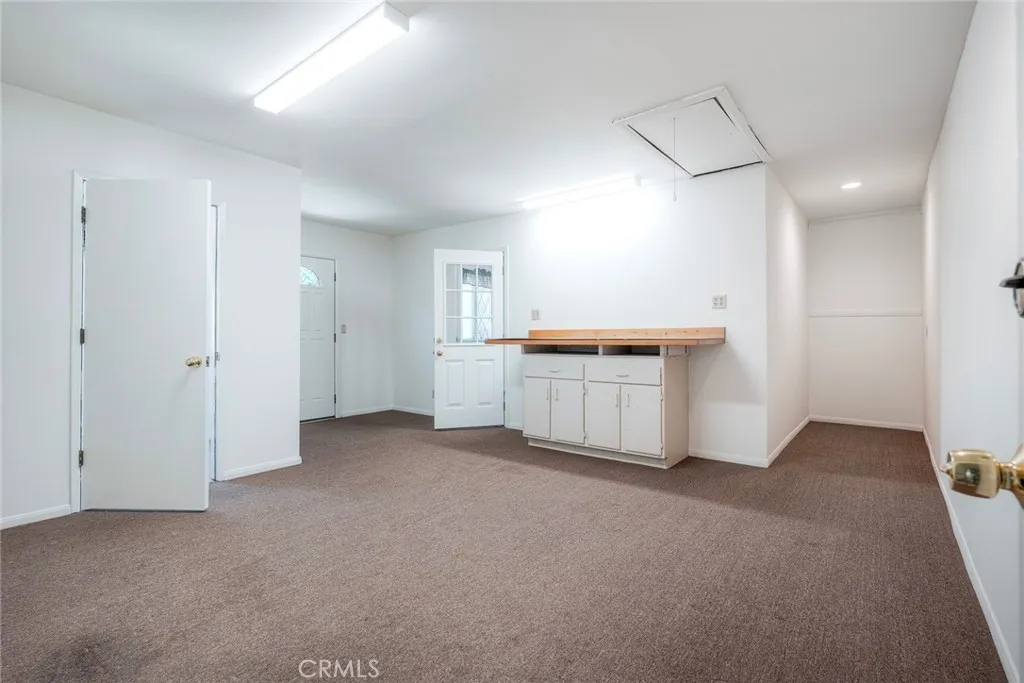 https://cdn.realtyfeed.com/cdn/127/306709262/2579bb521097aea68263f4251e23d365.webp