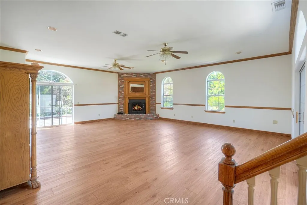 https://cdn.realtyfeed.com/cdn/127/306709262/5aa49d249d976d3ad648f3b0dba5f332.webp
