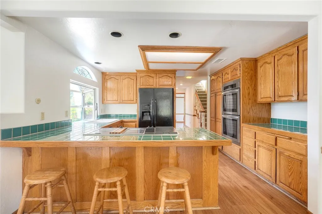 https://cdn.realtyfeed.com/cdn/127/306709262/8f7d9e0fc0fc7aa20ae8ed01042c7e86.webp