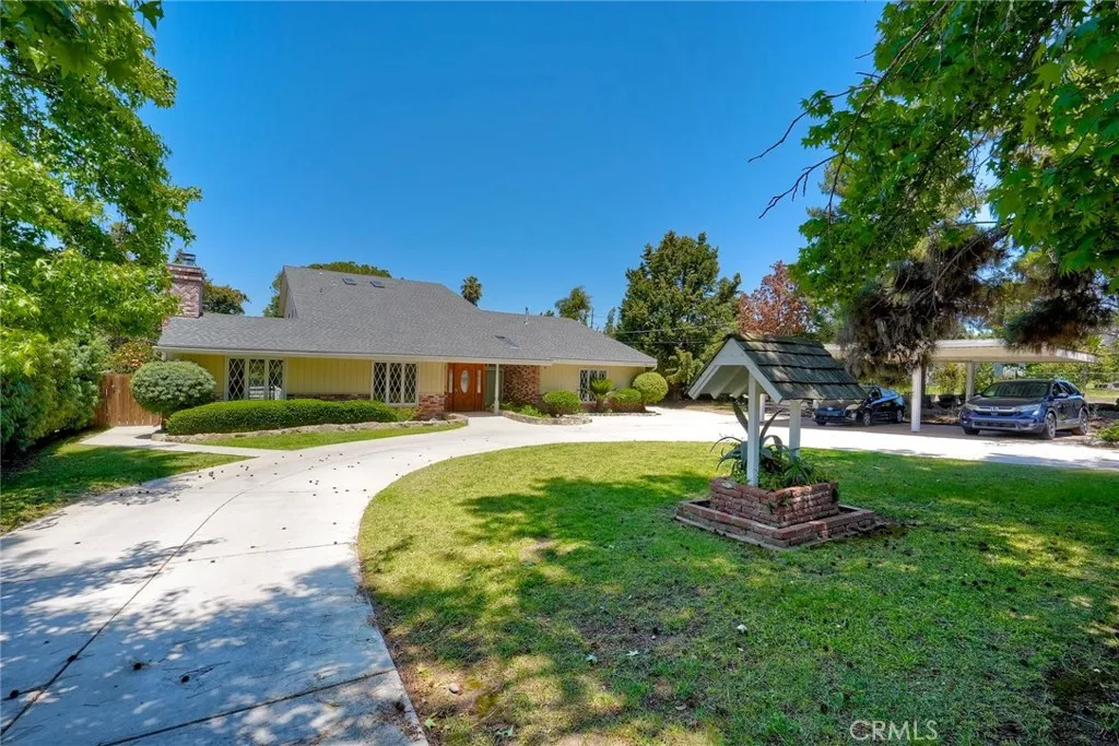 https://cdn.realtyfeed.com/cdn/127/306709262/93098ddf7098e4ebbb85348d3f30a0b8.webp