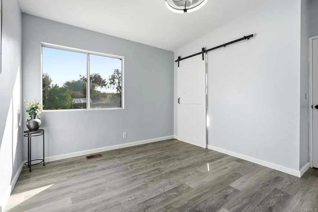 https://cdn.realtyfeed.com/cdn/127/306709318/80c0db8feb8ebf358c0ca9b849973793.webp