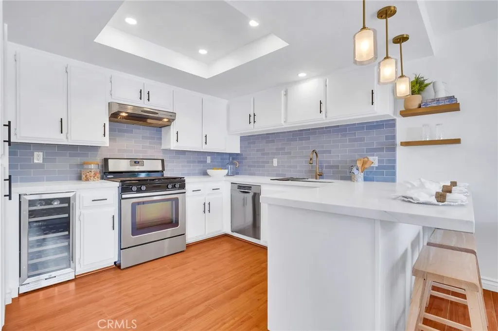 765 W 26th 211