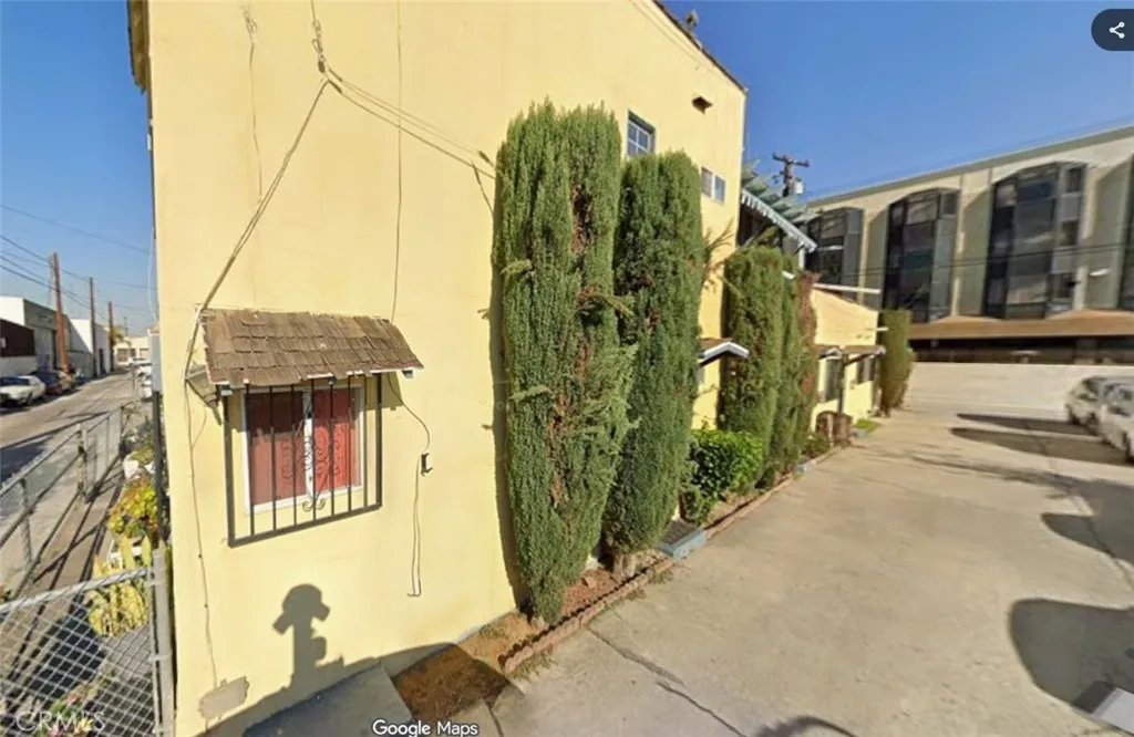 1208 N Saint Marys Court, Long Beach, CA 90813 - Photo 2 of 3, Long Beach, CA