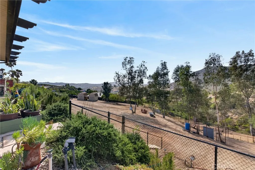 https://cdn.realtyfeed.com/cdn/127/306709397/97617dfd2f8b54a507a5e709d12a31f8.webp