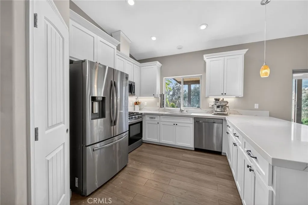https://cdn.realtyfeed.com/cdn/127/306709397/a8e2b061e582eaacdb6f3ea79c636420.webp