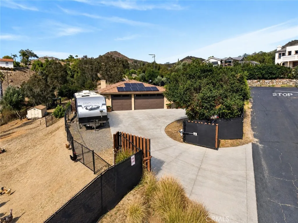 https://cdn.realtyfeed.com/cdn/127/306709397/cd9239f2ffa6ff63315469e8326b2911.webp