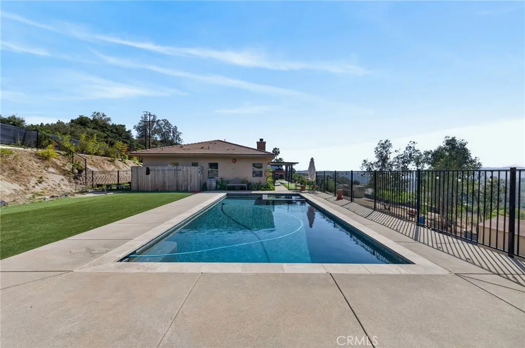 https://cdn.realtyfeed.com/cdn/127/306709397/e4c1a2e6784a58f6dcabf99bf4558dd2.webp