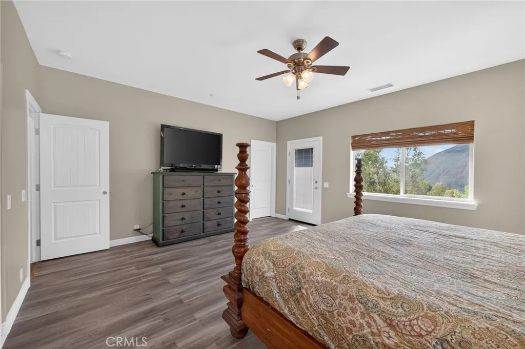 https://cdn.realtyfeed.com/cdn/127/306709397/f10fc6df9dff95f69686d354f209837e.webp