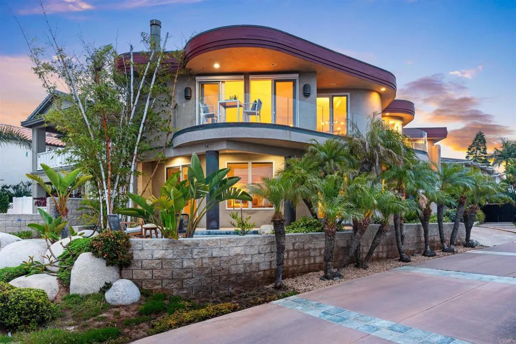 Encinitas Encinitas